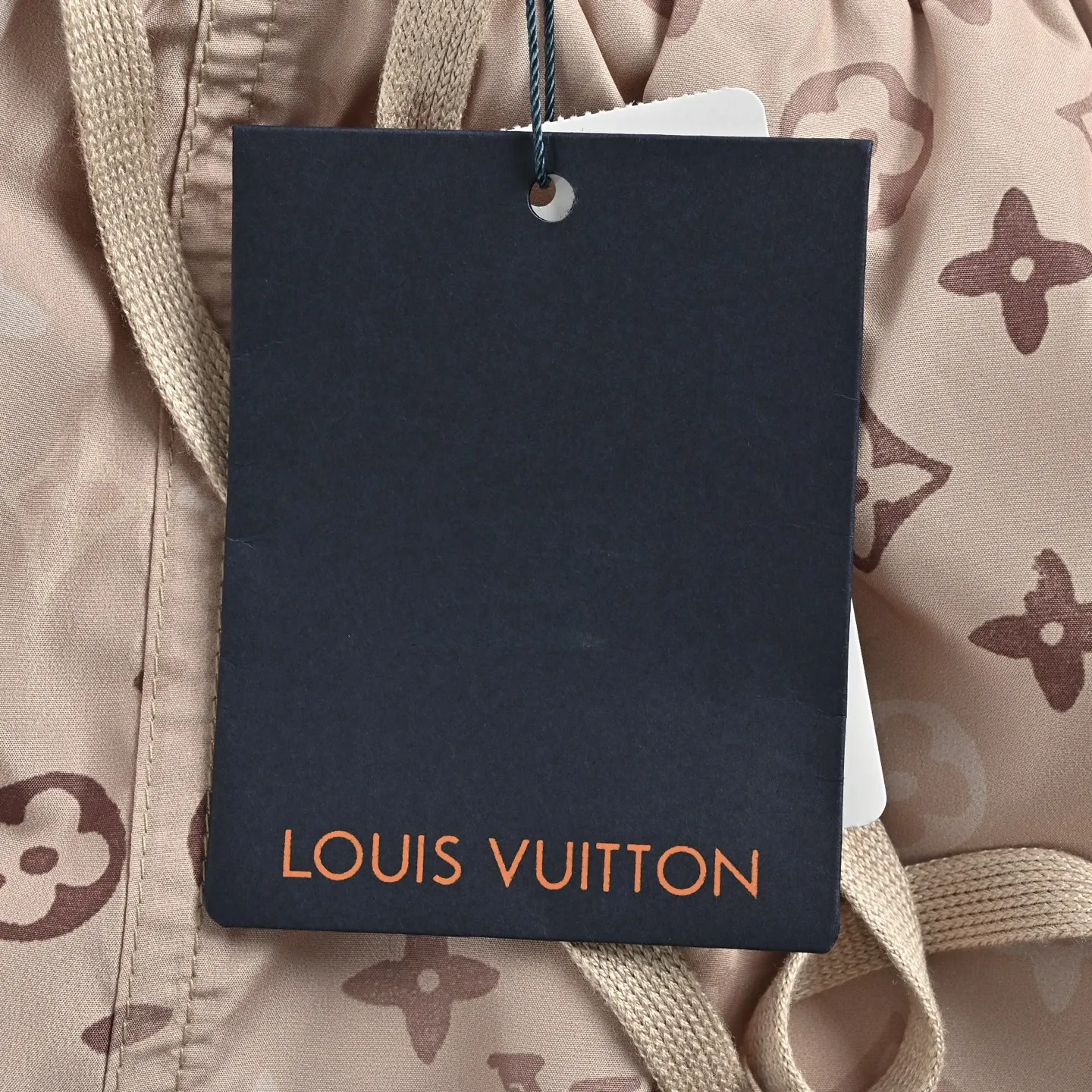 Louis Vuitton/Louis Vuitton presbyopic Khaki all-over printed suit shorts